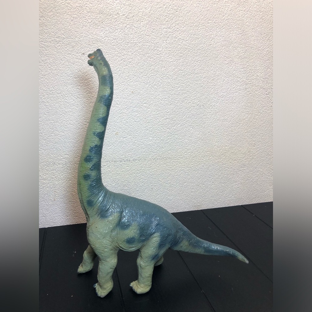 Incredibly Rare 1988 Carnegie Safari LTD Brachiosaurus  Dinosaur